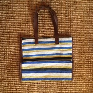 New Striped straw purse w Leather Straps